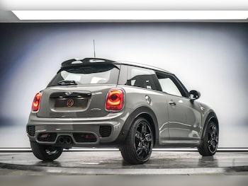 Used MINI Hatch 2017 for sale - 77121850: Photo