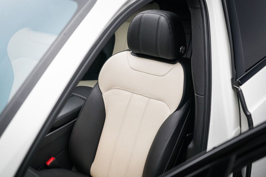 Used Bentley Bentayga 2018 for sale - 77269184: Photo 27