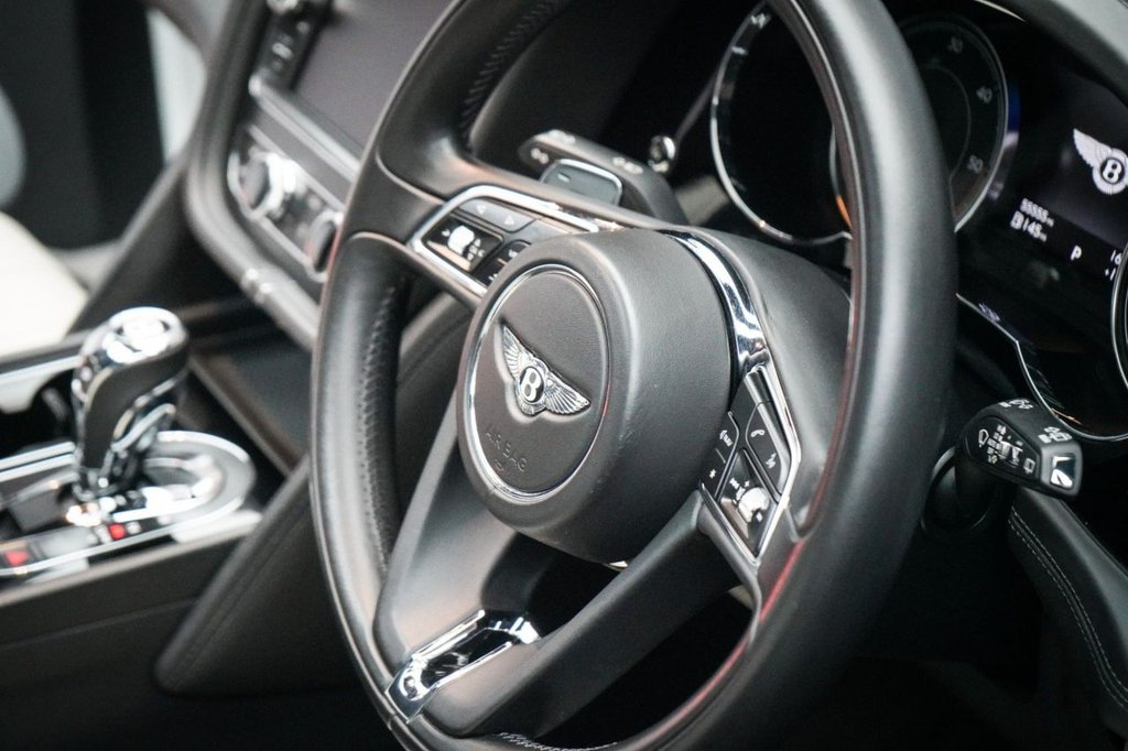 Used Bentley Bentayga 2018 for sale - 77269184: Photo 46