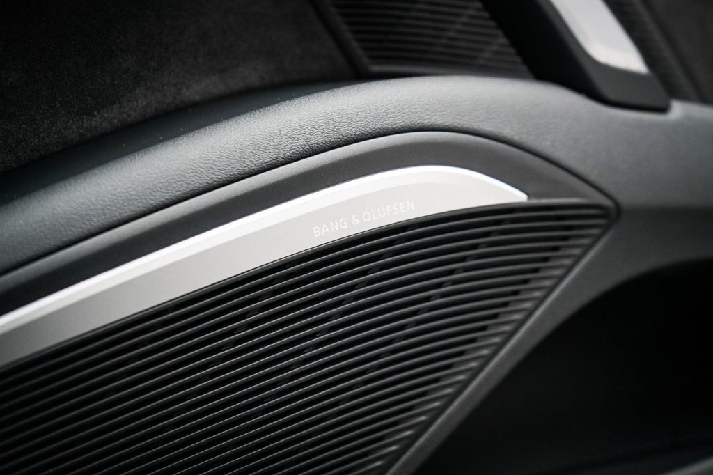 Used Audi TT 2017 for sale - 77647939: Photo 33