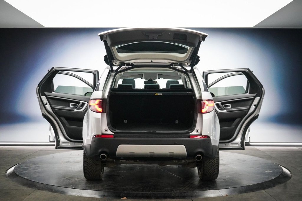 Used Land Rover Discovery Sport 2018 for sale - 78172405: Photo 25