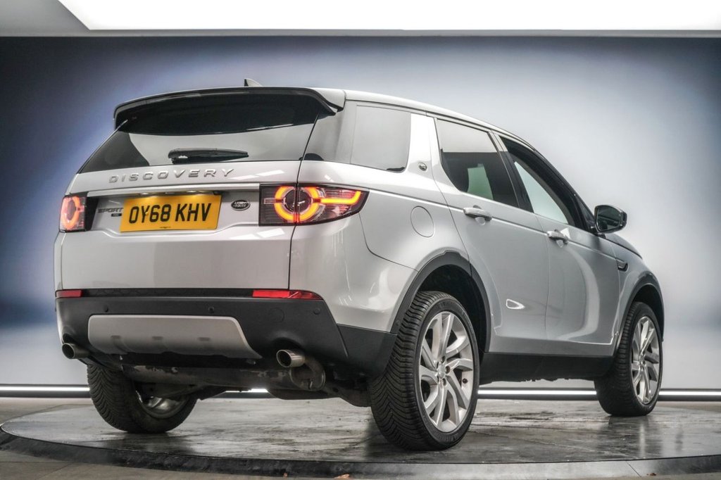 Used Land Rover Discovery Sport 2018 for sale - 78172405: Photo 4