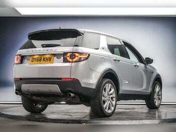 Used Land Rover Discovery Sport 2018 for sale - 78172405: Photo