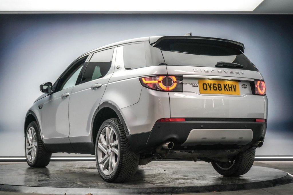 Used Land Rover Discovery Sport 2018 for sale - 78172405: Photo 9