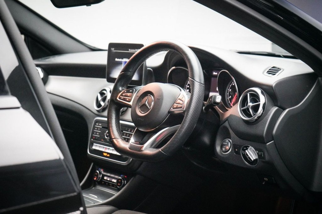 Used Mercedes-Benz GLA 2018 for sale - 77332920: Photo 26