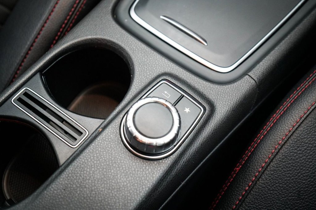 Used Mercedes-Benz GLA 2018 for sale - 77332920: Photo 29