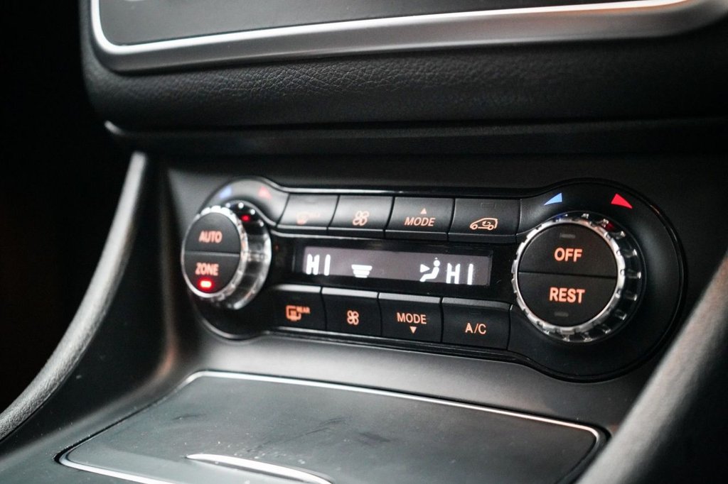 Used Mercedes-Benz GLA 2018 for sale - 77332920: Photo 31