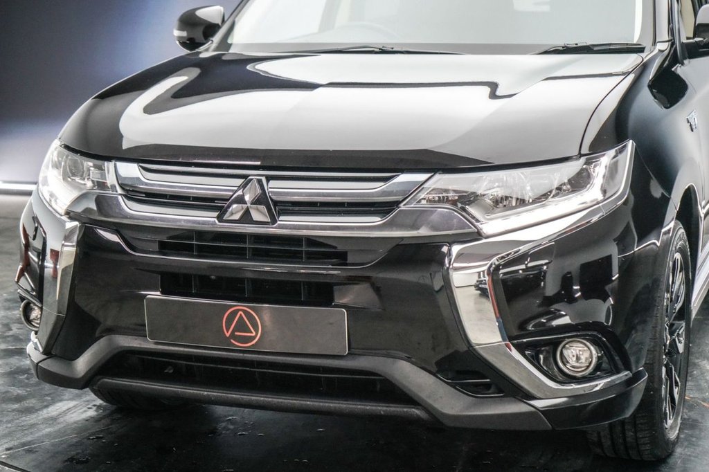 Used Mitsubishi Outlander 2018 for sale - 77810037: Photo 17