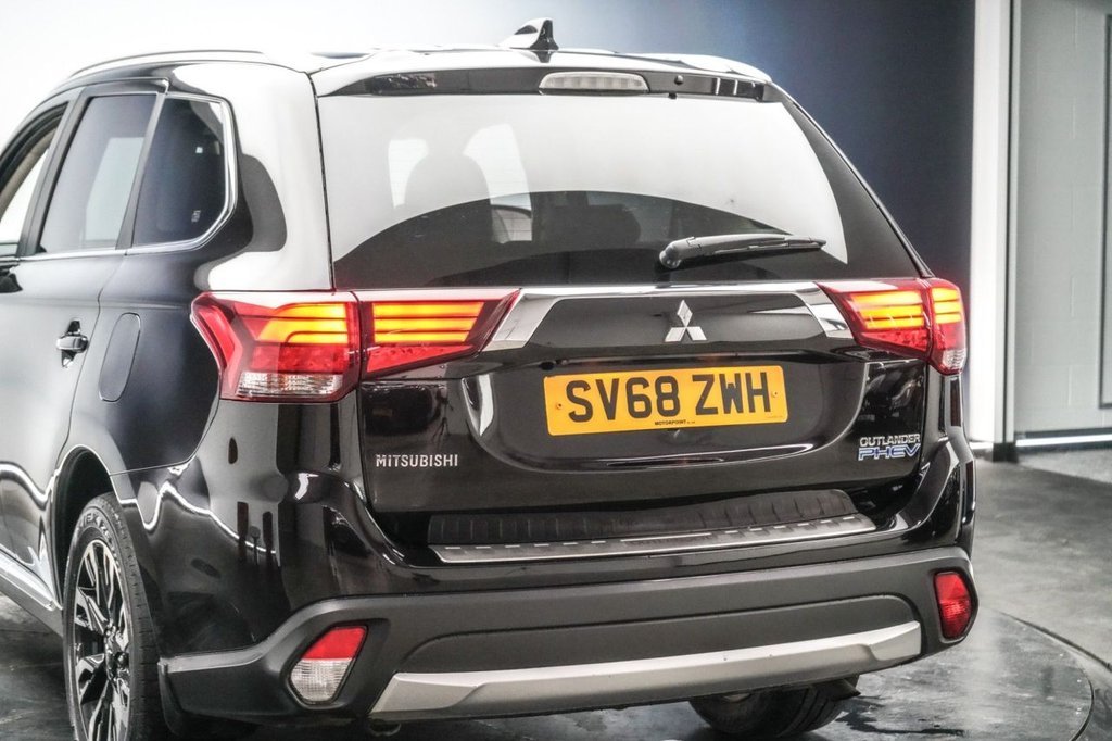 Used Mitsubishi Outlander 2018 for sale - 77810037: Photo 18