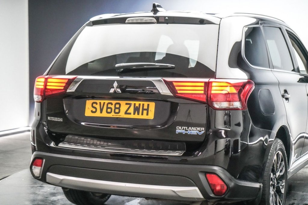 Used Mitsubishi Outlander 2018 for sale - 77810037: Photo 19