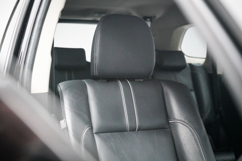 Used Mitsubishi Outlander 2018 for sale - 77810037: Photo 28