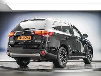 Used Mitsubishi Outlander 2018 for sale - 77810037: Photo