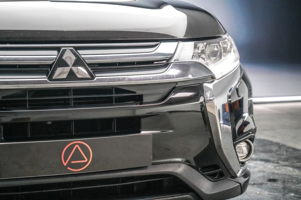 Used Mitsubishi Outlander 2018 for sale - 77810037: Photo 4