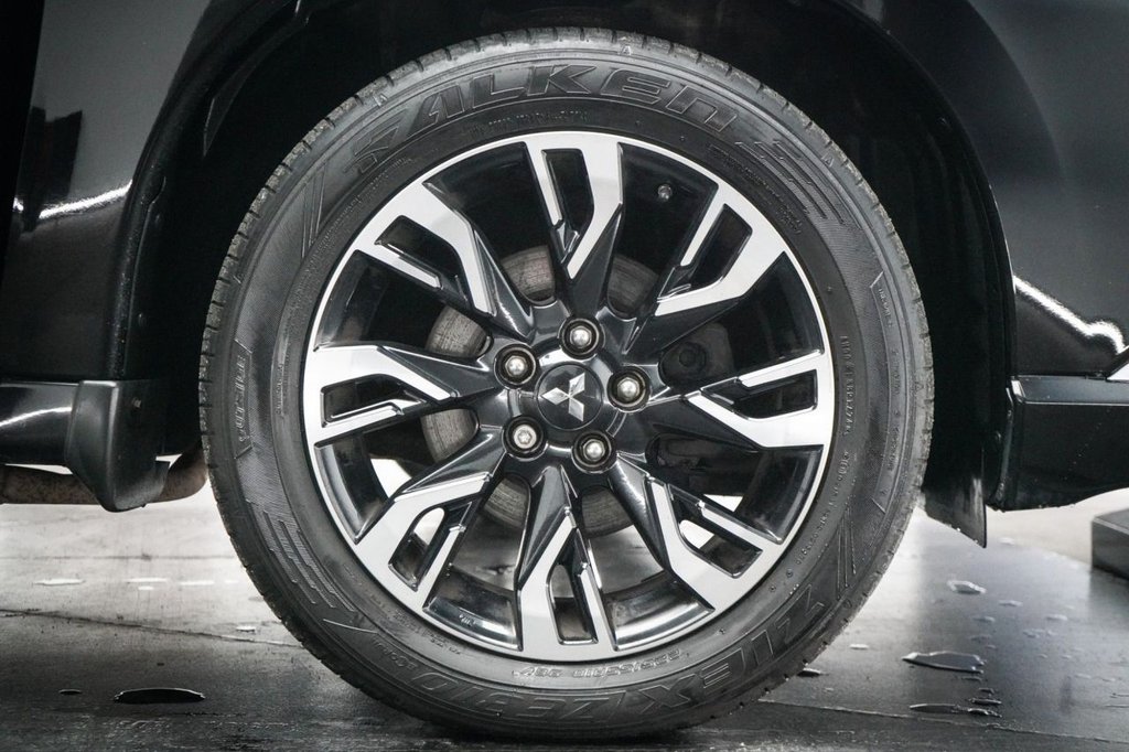 Used Mitsubishi Outlander 2018 for sale - 77810037: Photo 48