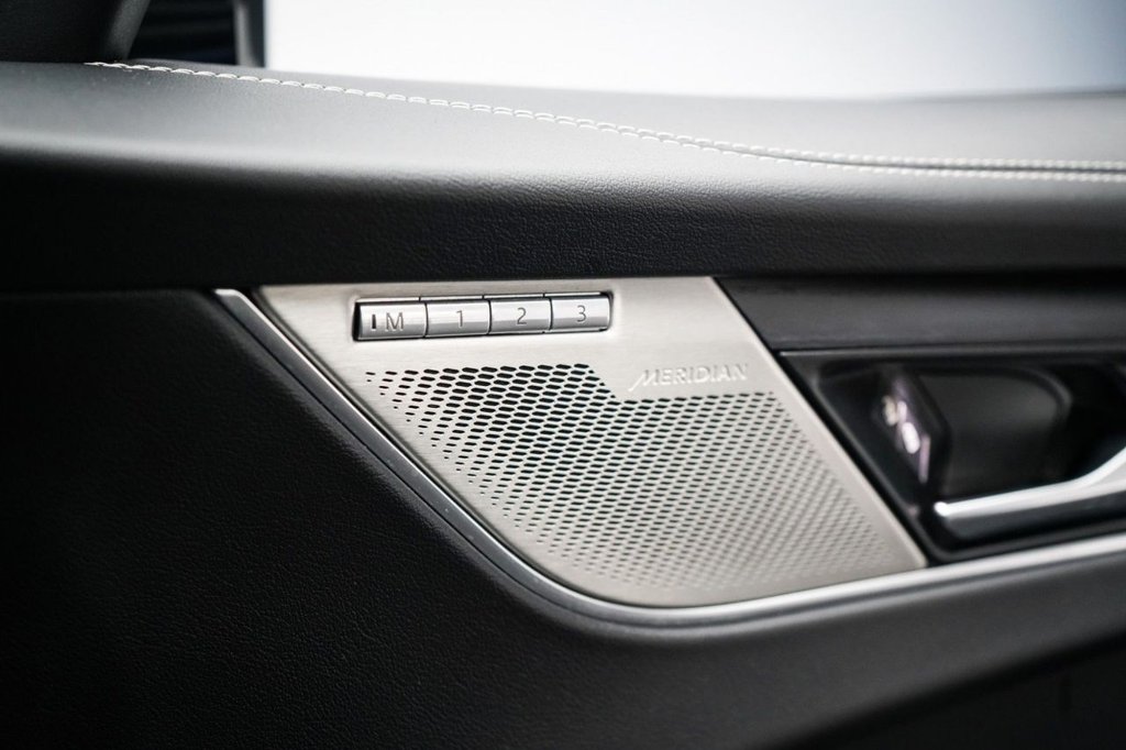 Used Jaguar F-Pace 2021 for sale - 77905000: Photo 37