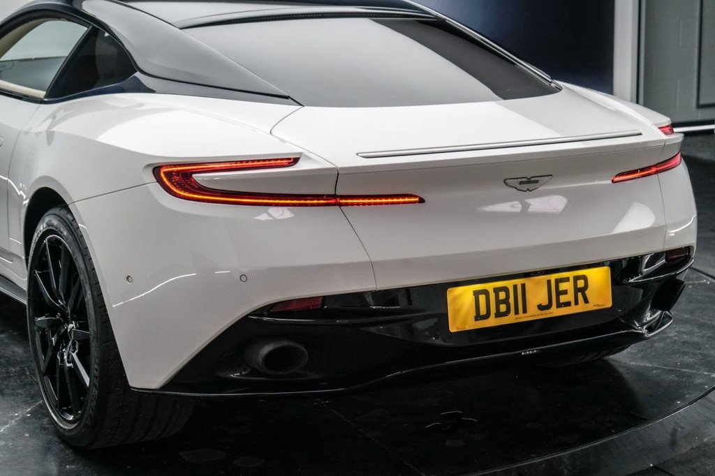 Used Aston Martin DB11 2017 for sale - 77764840: Photo 19