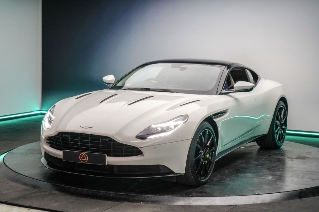 Used Aston Martin DB11 2017 for sale - 77764840: Photo 23