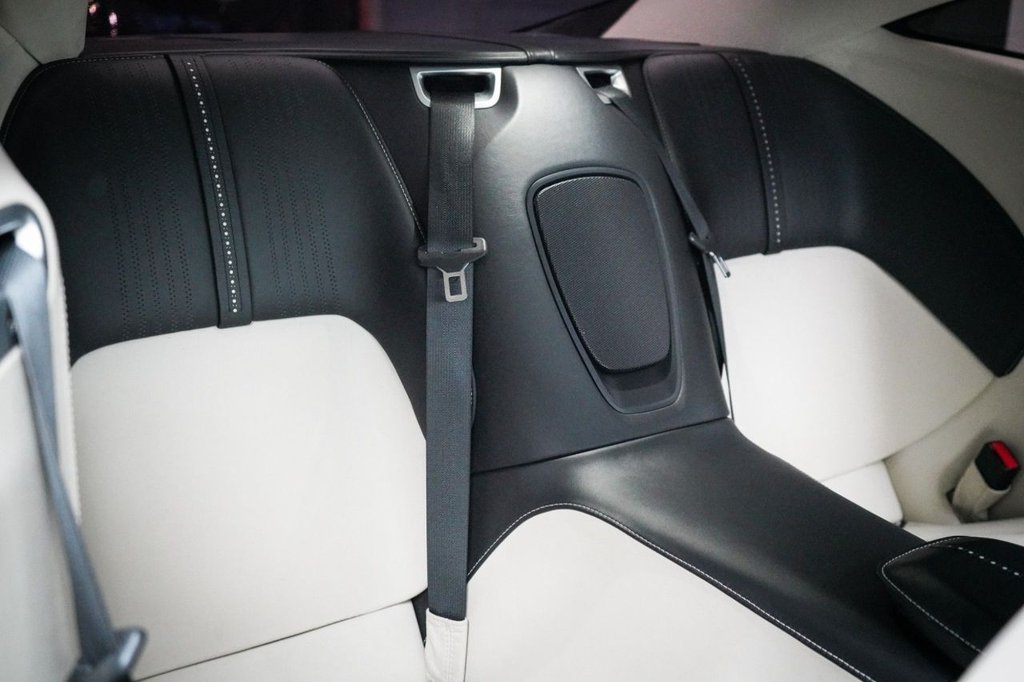 Used Aston Martin DB11 2017 for sale - 77764840: Photo 30