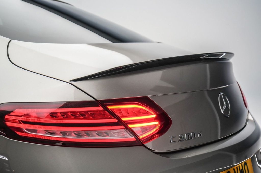 Used Mercedes-Benz C Class 2019 for sale - 77121740: Photo 4