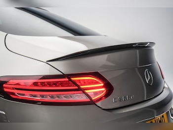 Used Mercedes-Benz C Class 2019 for sale - 77121740: Photo