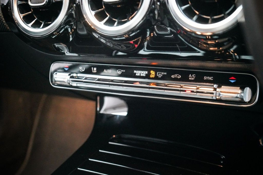 Used Mercedes-Benz A-Class 2019 for sale - 77673591: Photo 32