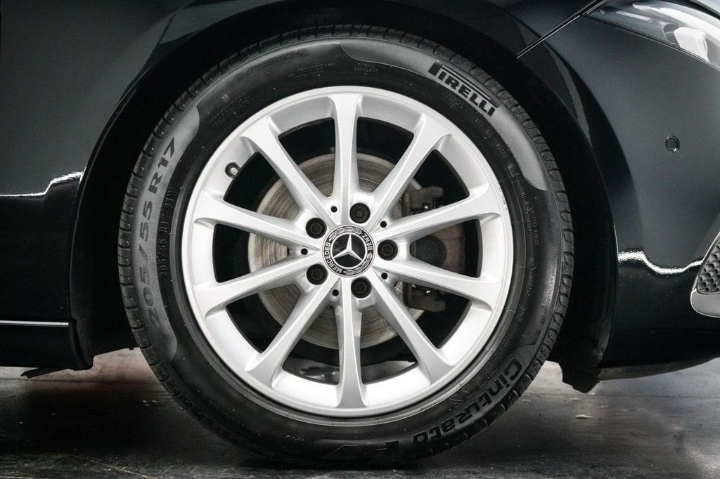 Used Mercedes-Benz A-Class 2019 for sale - 77673591: Photo 44