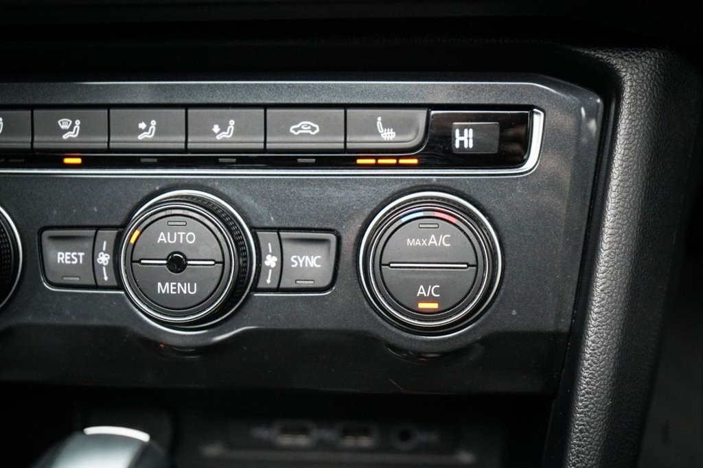 Used Volkswagen Tiguan 2020 for sale - 76617556: Photo 37