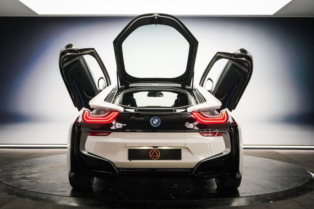 Used BMW i8 2015 for sale - 77427824: Photo 35