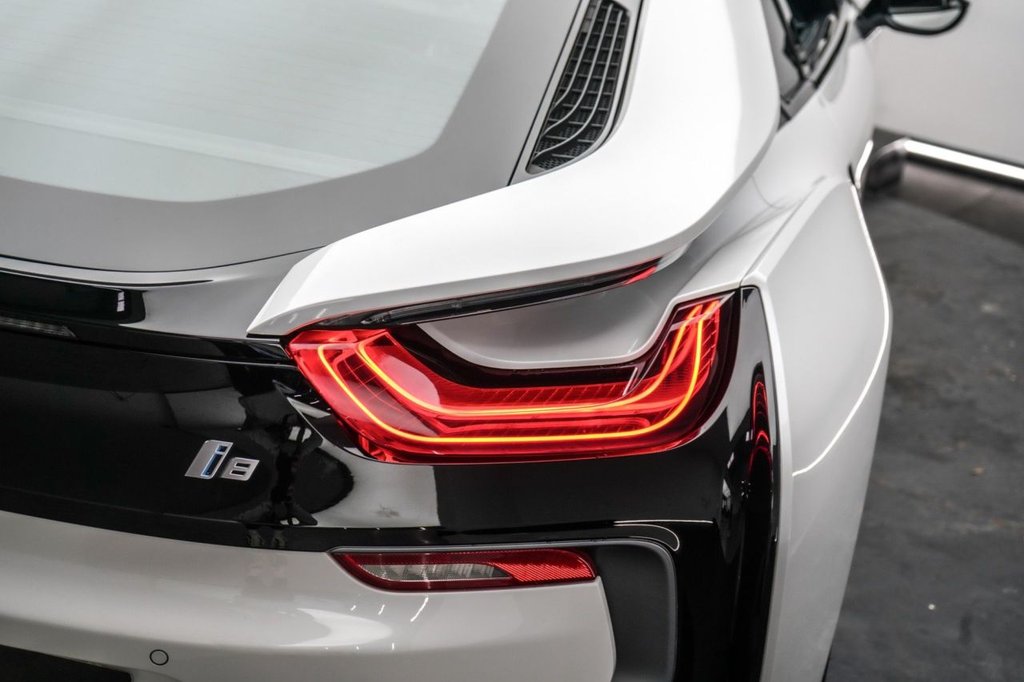 Used BMW i8 2015 for sale - 77427824: Photo 4