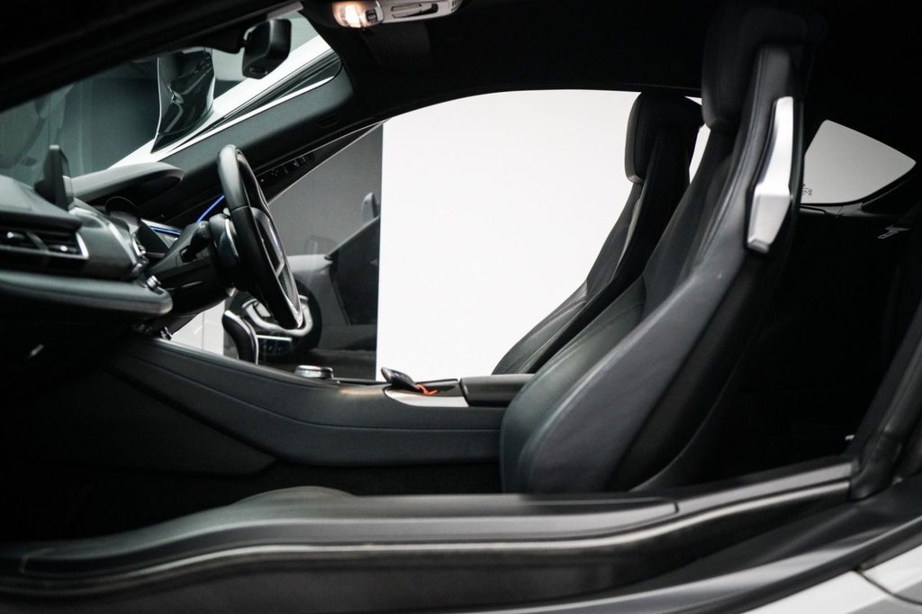 Used BMW i8 2015 for sale - 77427824: Photo 40