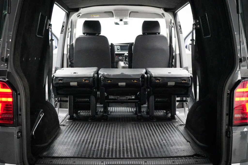 Used Volkswagen Transporter 2021 for sale - 77014486: Photo 30