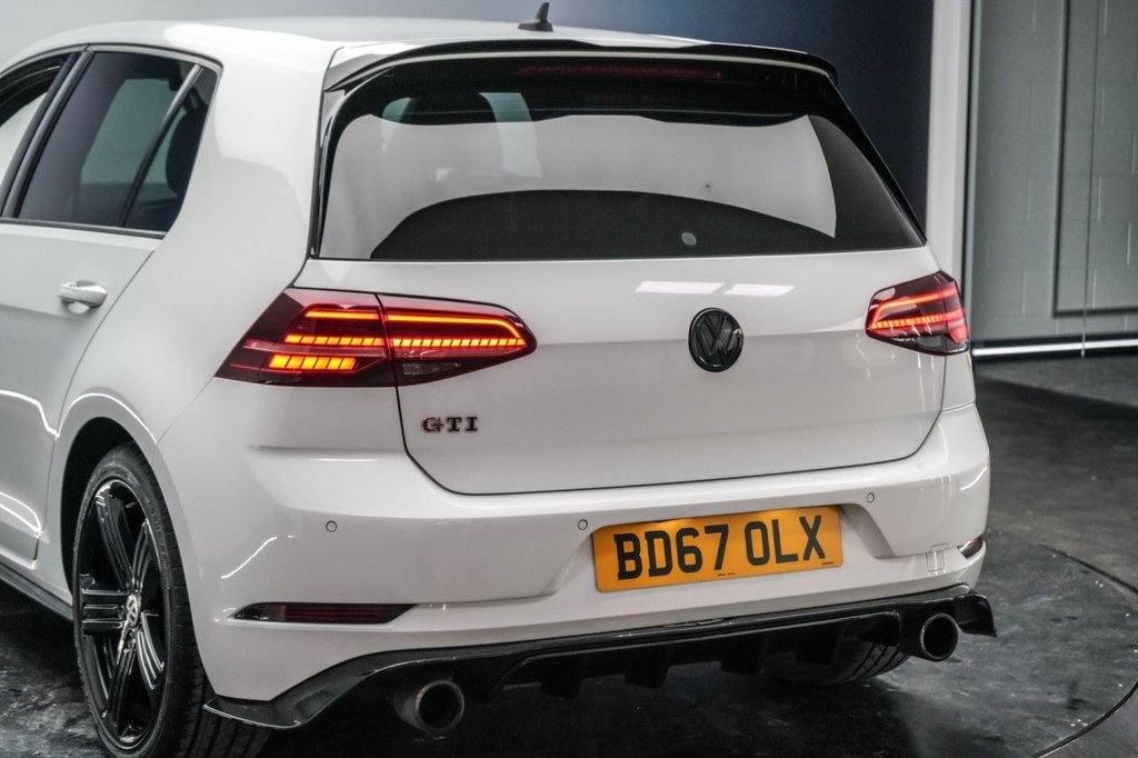 Used Volkswagen Golf 2017 for sale - 77647933: Photo 19