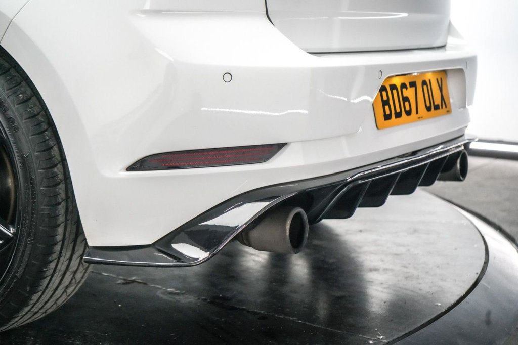 Used Volkswagen Golf 2017 for sale - 77647933: Photo 27