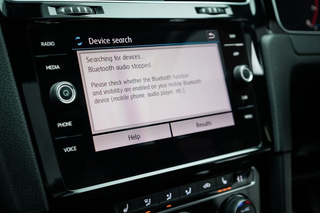 Used Volkswagen Golf 2017 for sale - 77647933: Photo 39