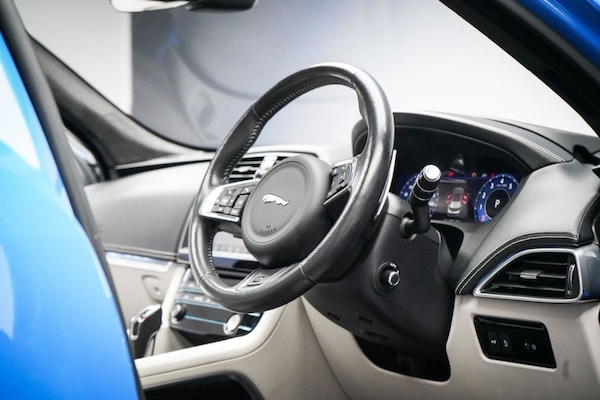 Used Jaguar F-Pace 2019 for sale - 76223144: Photo 34