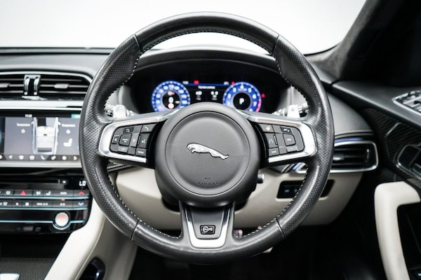 Used Jaguar F-Pace 2019 for sale - 76223144: Photo 41