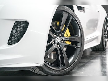 Used Jaguar F-Type 2015 for sale - 76223058: Photo
