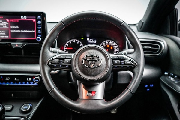 Used Toyota Yaris 2021 for sale - 76291212: Photo 43