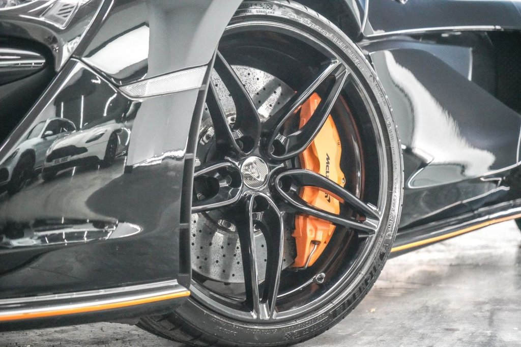 Used McLaren 570S 2017 for sale - 77164095: Photo 2