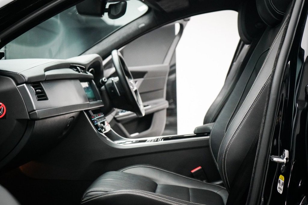 Used Jaguar XF 2020 for sale - 76848349: Photo 32