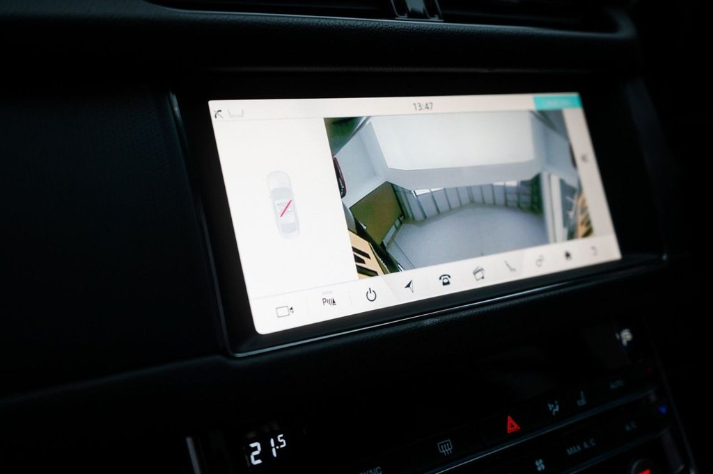 Used Jaguar XF 2020 for sale - 76848349: Photo 44