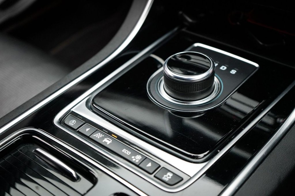 Used Jaguar XF 2020 for sale - 76848349: Photo 46