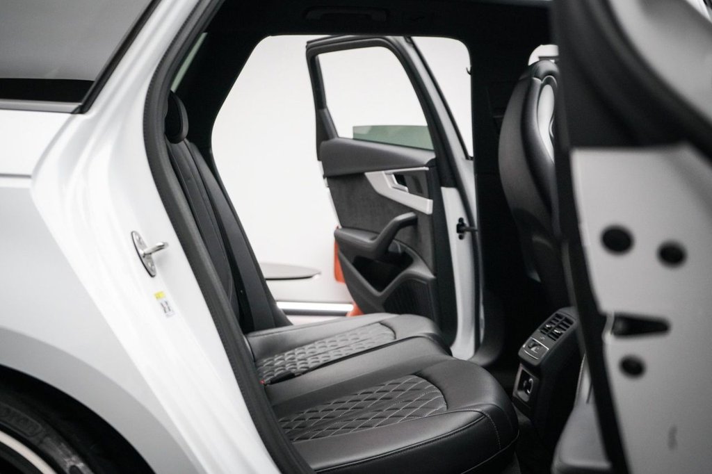 Used Audi A4 2018 for sale - 76574796: Photo 32