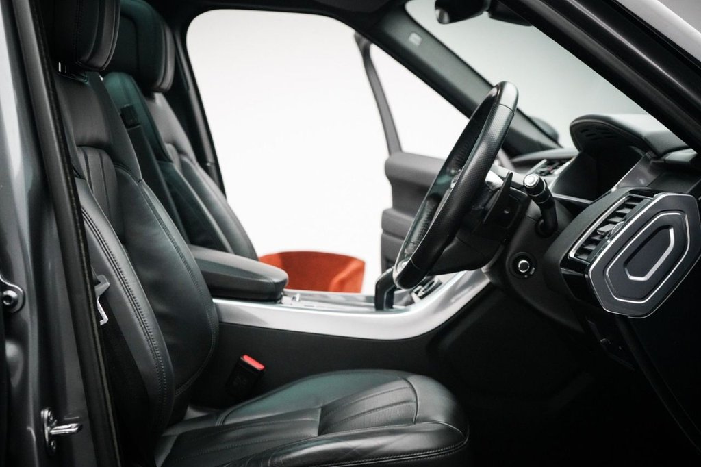 Used Land Rover Range Rover Sport 2019 for sale - 77269036: Photo 32