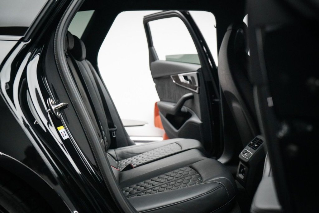 Used Audi RS4 2022 for sale - 76482397: Photo 31