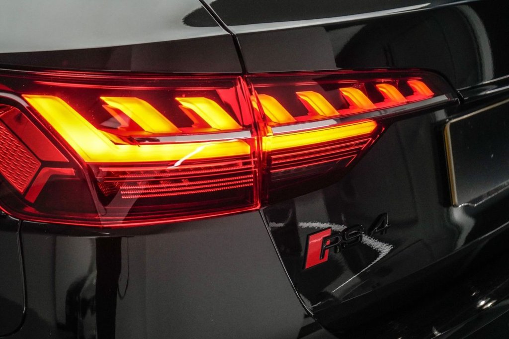 Used Audi RS4 2022 for sale - 76482397: Photo 9