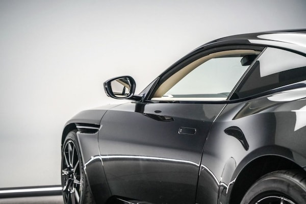 Used Aston Martin DB11 2016 for sale - 76223281: Photo 23