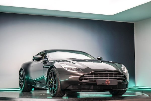 Used Aston Martin DB11 2016 for sale - 76223281: Photo 25