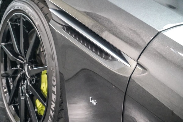 Used Aston Martin DB11 2016 for sale - 76223281: Photo 32