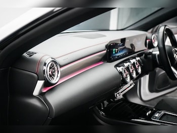 Used Mercedes-Benz CLA 2023 for sale - 77121549: Photo